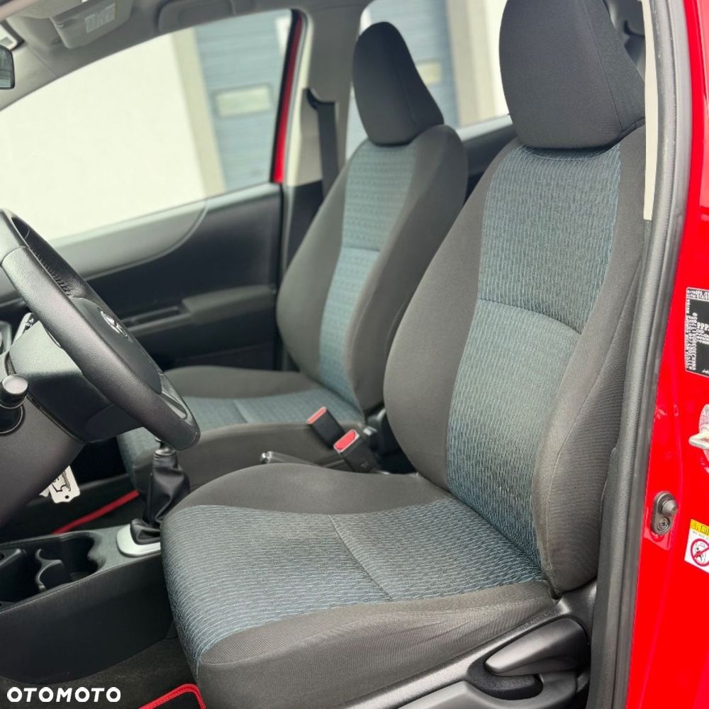 Toyota Yaris 1.33 Selection Platinum - 26