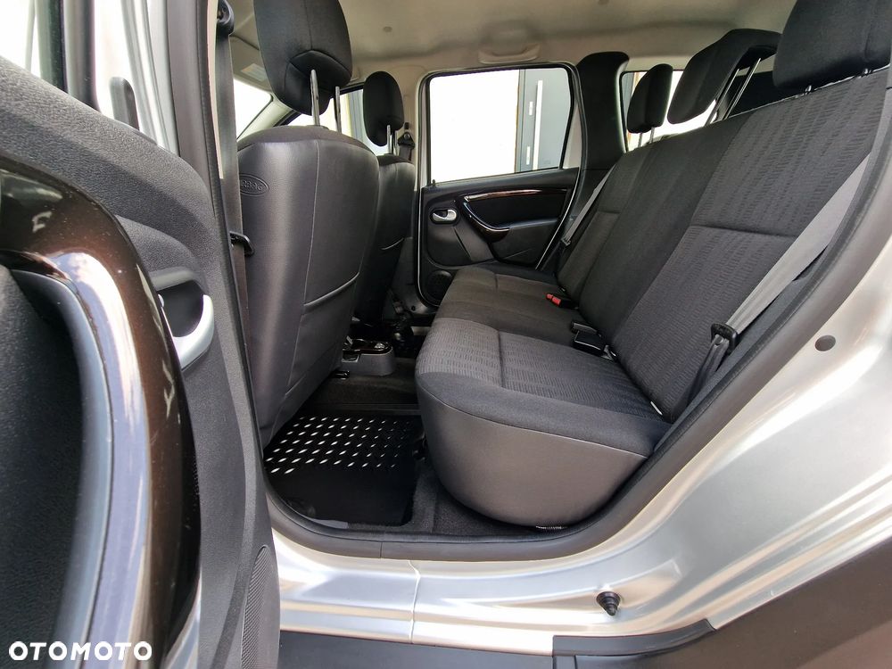 Dacia Duster 1.6 Laureate - 21