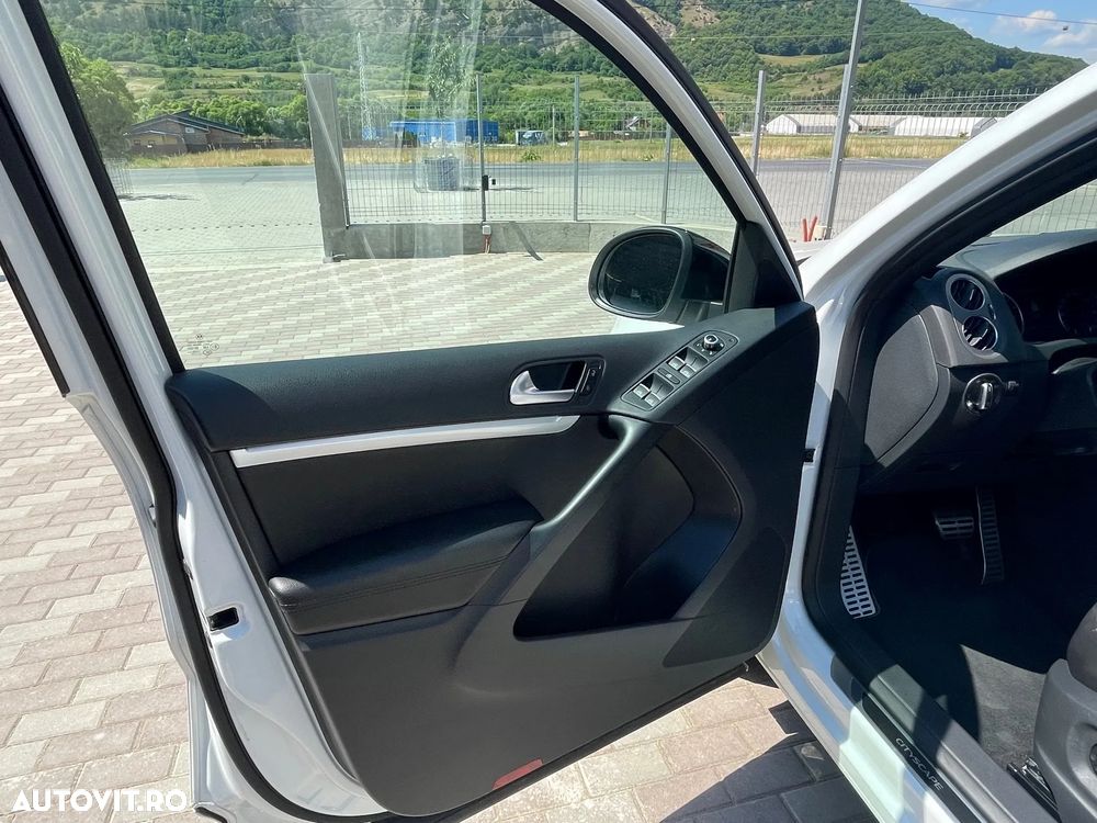 Volkswagen Tiguan 2.0 TDI DPF 4Motion BlueMotion Technology DSG CityScape - 3