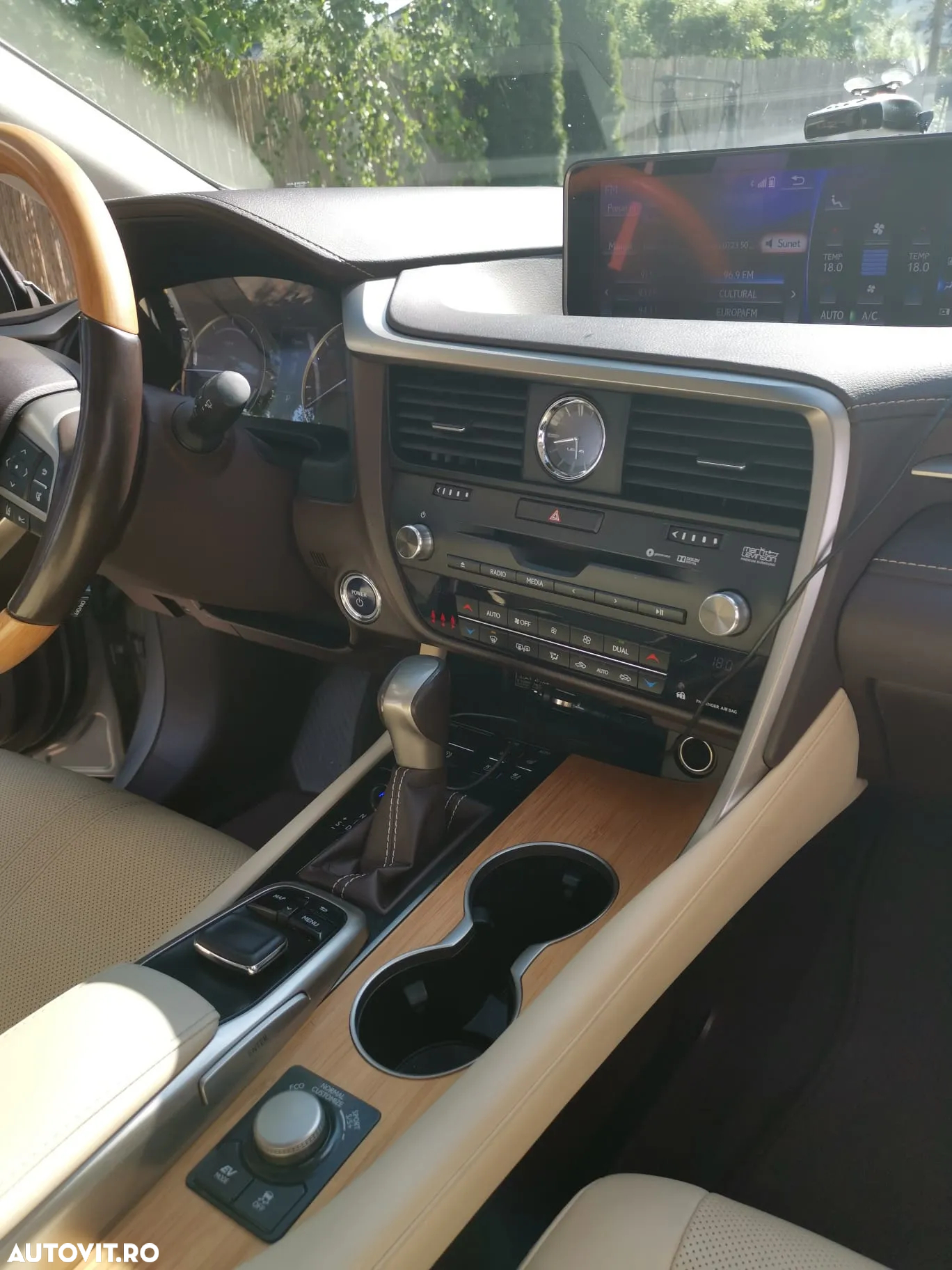 Lexus Seria RX 450h (hybrid) Luxury Line - 11