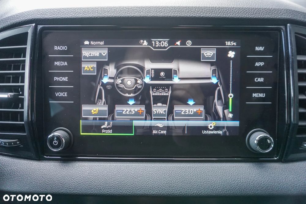 Skoda Karoq 2.0 TSI 4x4 Sportline DSG - 23