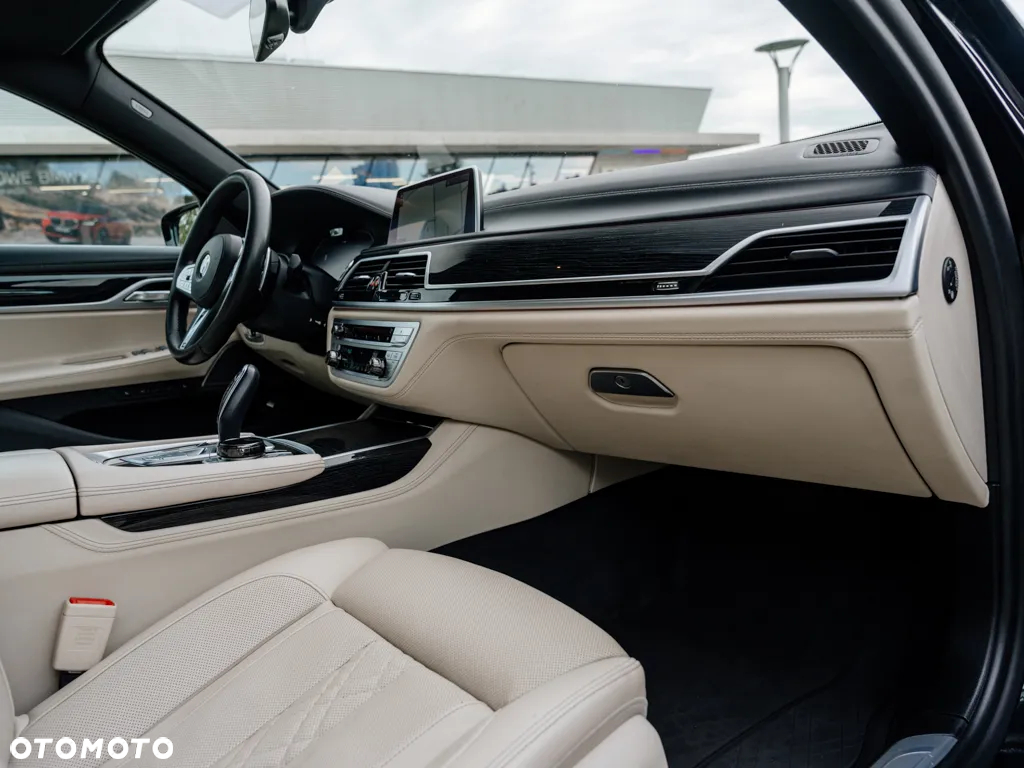 BMW Seria 7 750d xDrive - 7