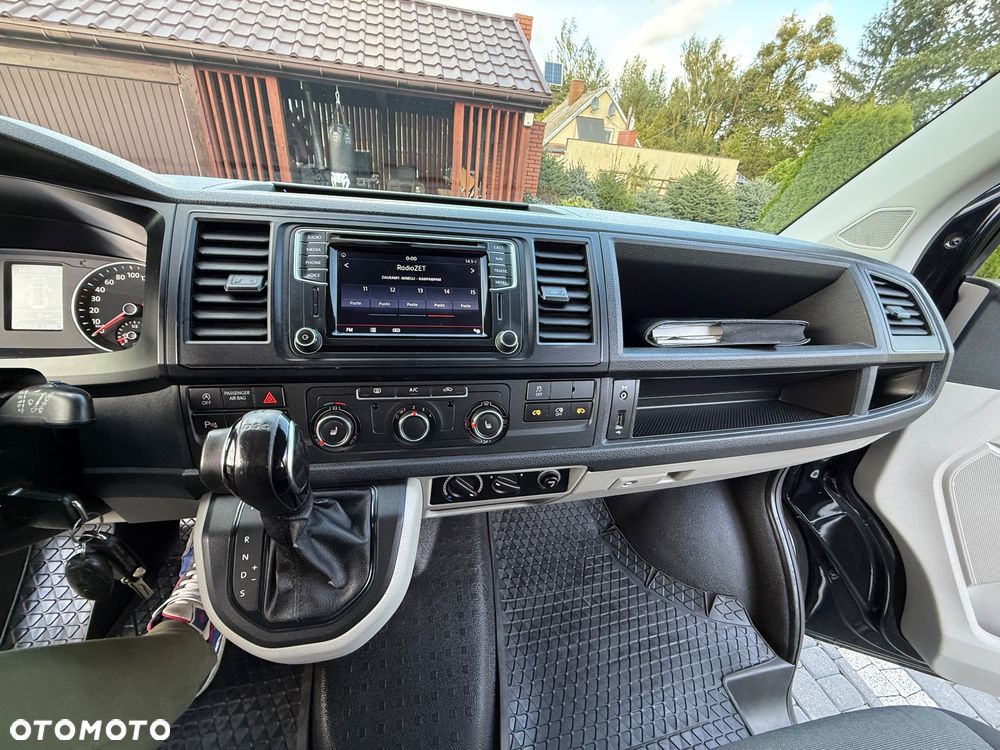 Volkswagen Transporter - 25