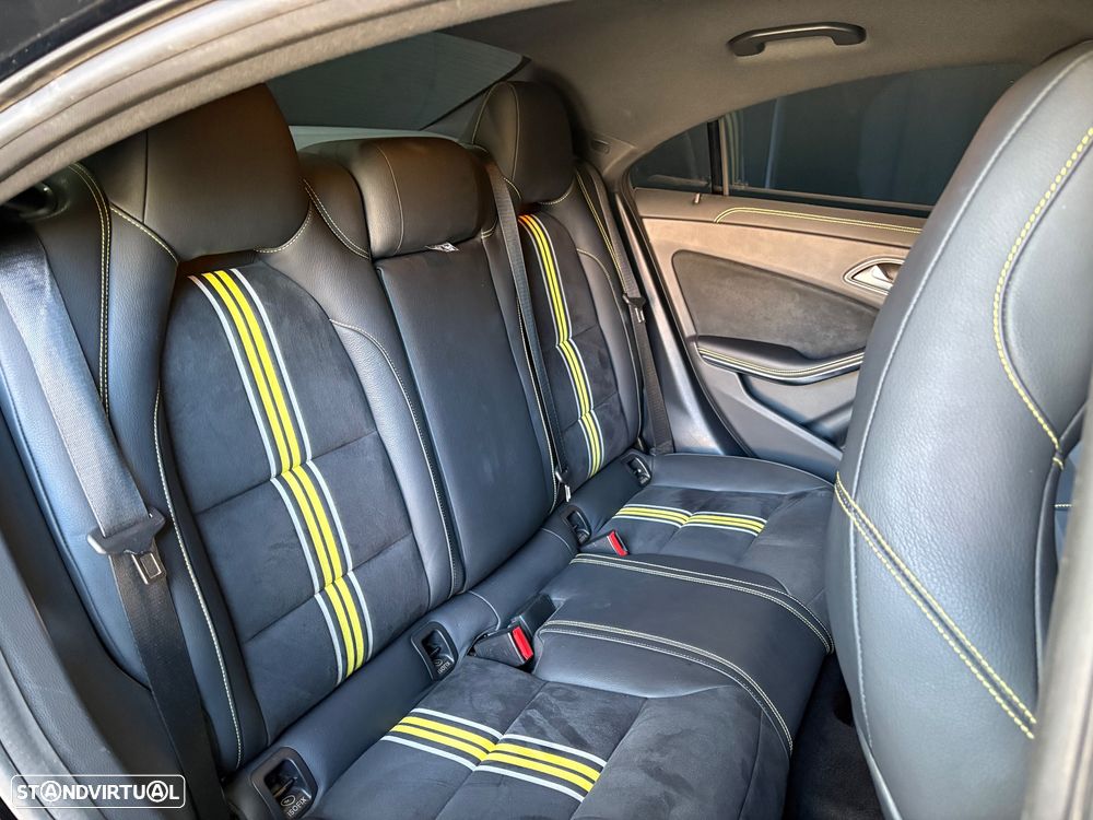 Mercedes-Benz CLA 220 CDI 7G-DCT AMG Line - 14