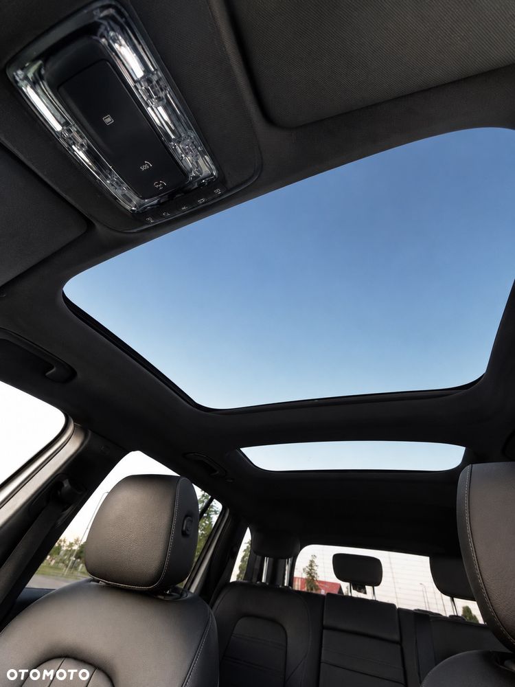 Mercedes-Benz GLB 250 4-Matic 8G-DCT - 19
