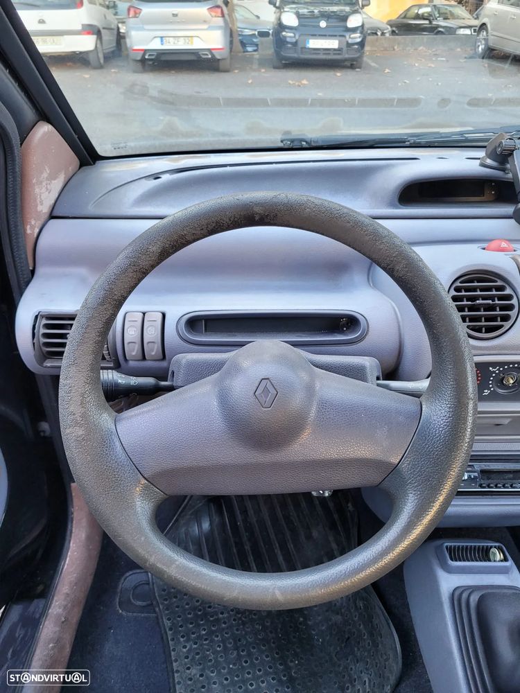 Renault Twingo 1.2 - 11