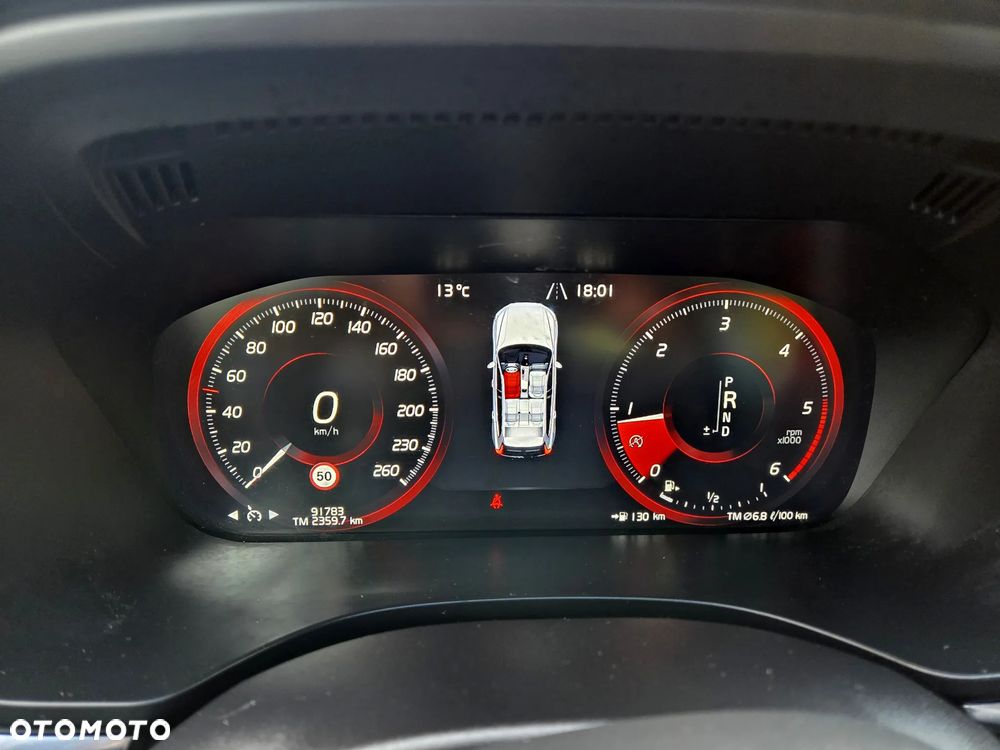 Volvo XC 60 D4 Momentum Pro - 27