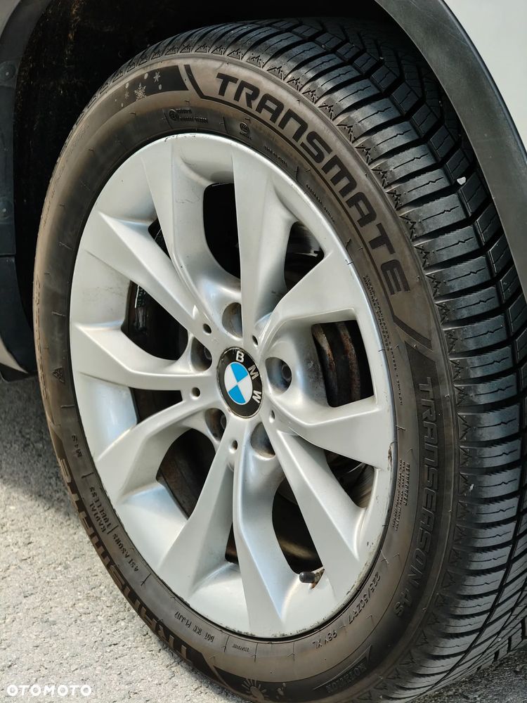 BMW X1 xDrive28i - 19