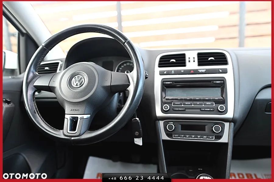 Volkswagen Polo 1.2 Style - 22