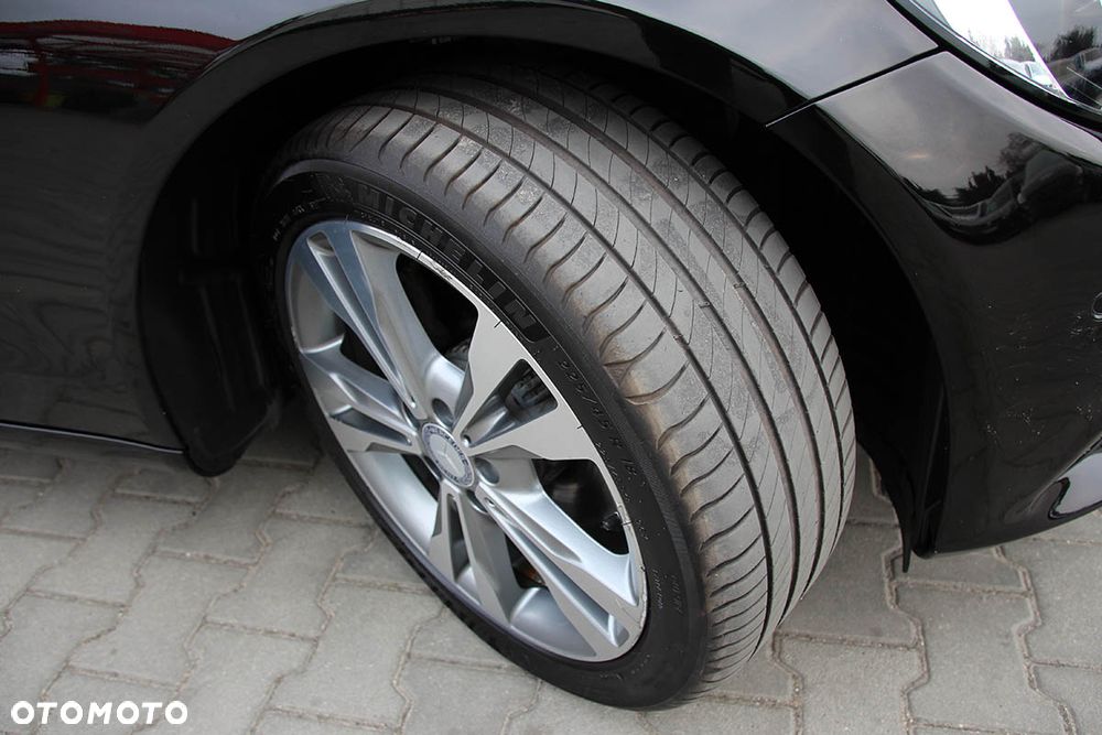 Mercedes-Benz Klasa C 200 d 9G-TRONIC Avantgarde - 36