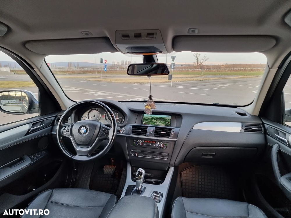 BMW X3 xDrive20d Aut. - 9