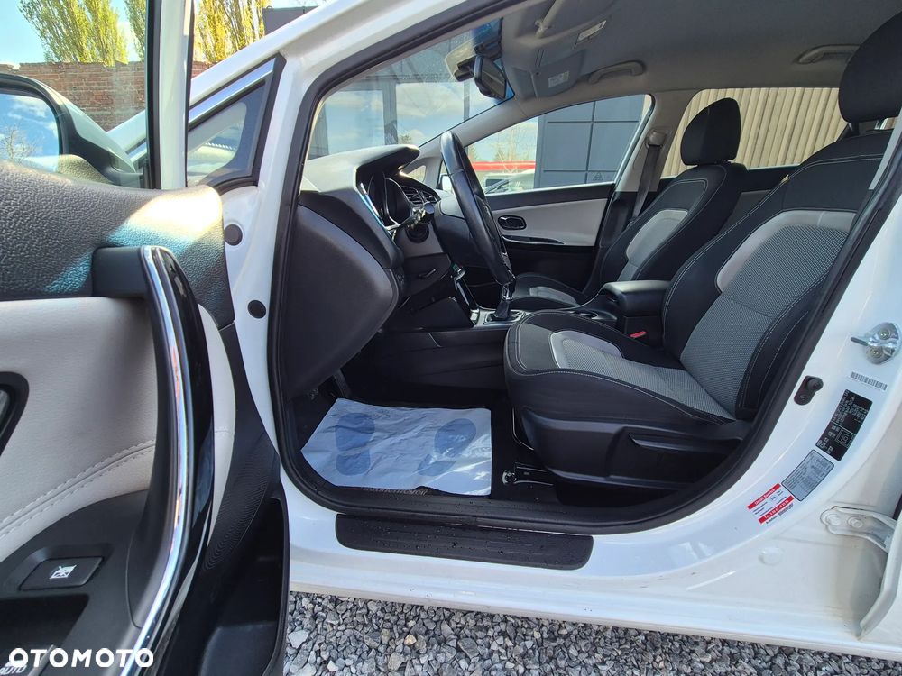 Kia Ceed 1.6 CRDi 128 Platinum Edition - 23