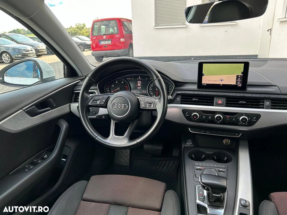 Audi A4 2.0 TDI S tronic - 5
