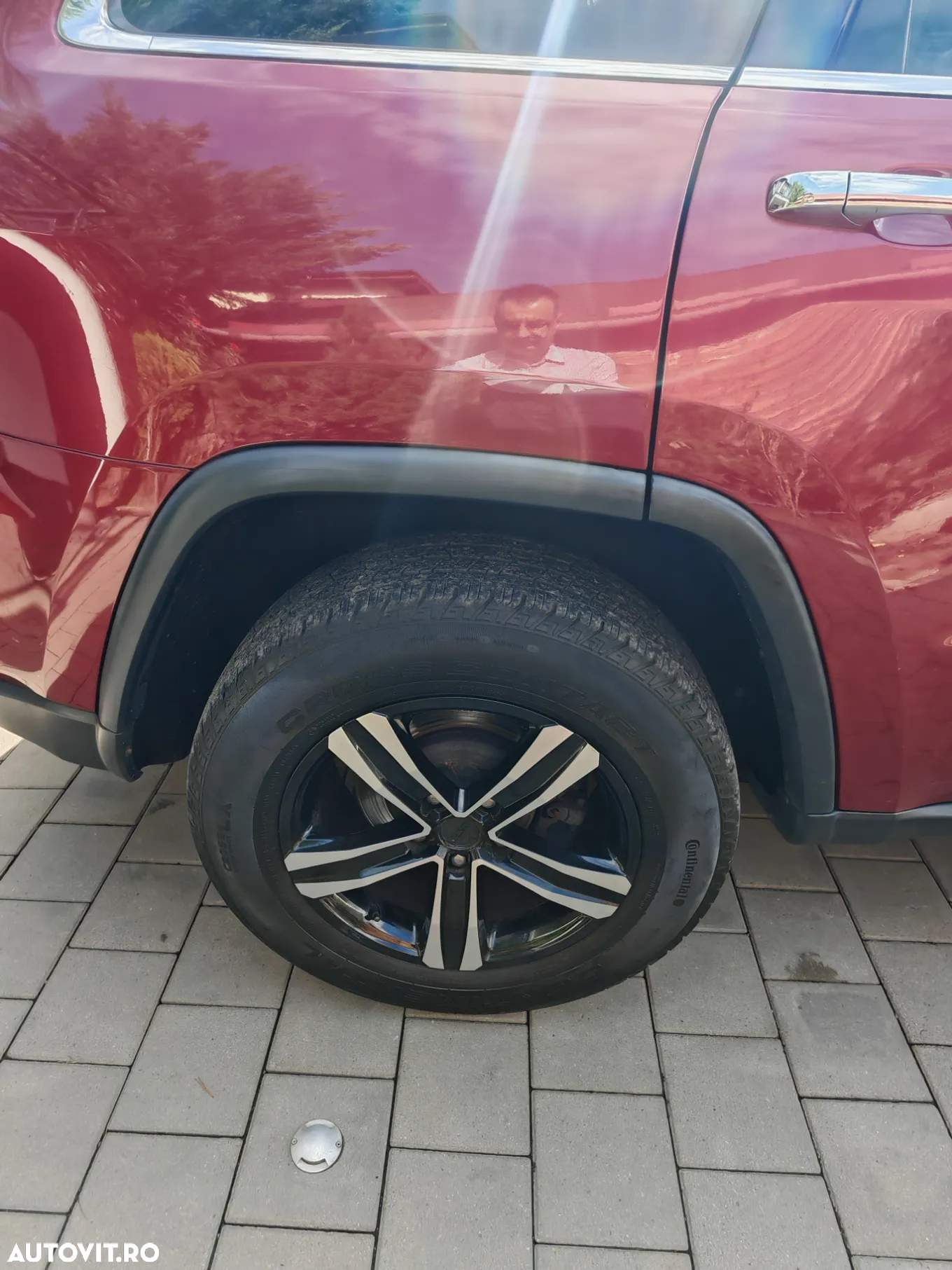 Jeep Grand Cherokee - 28