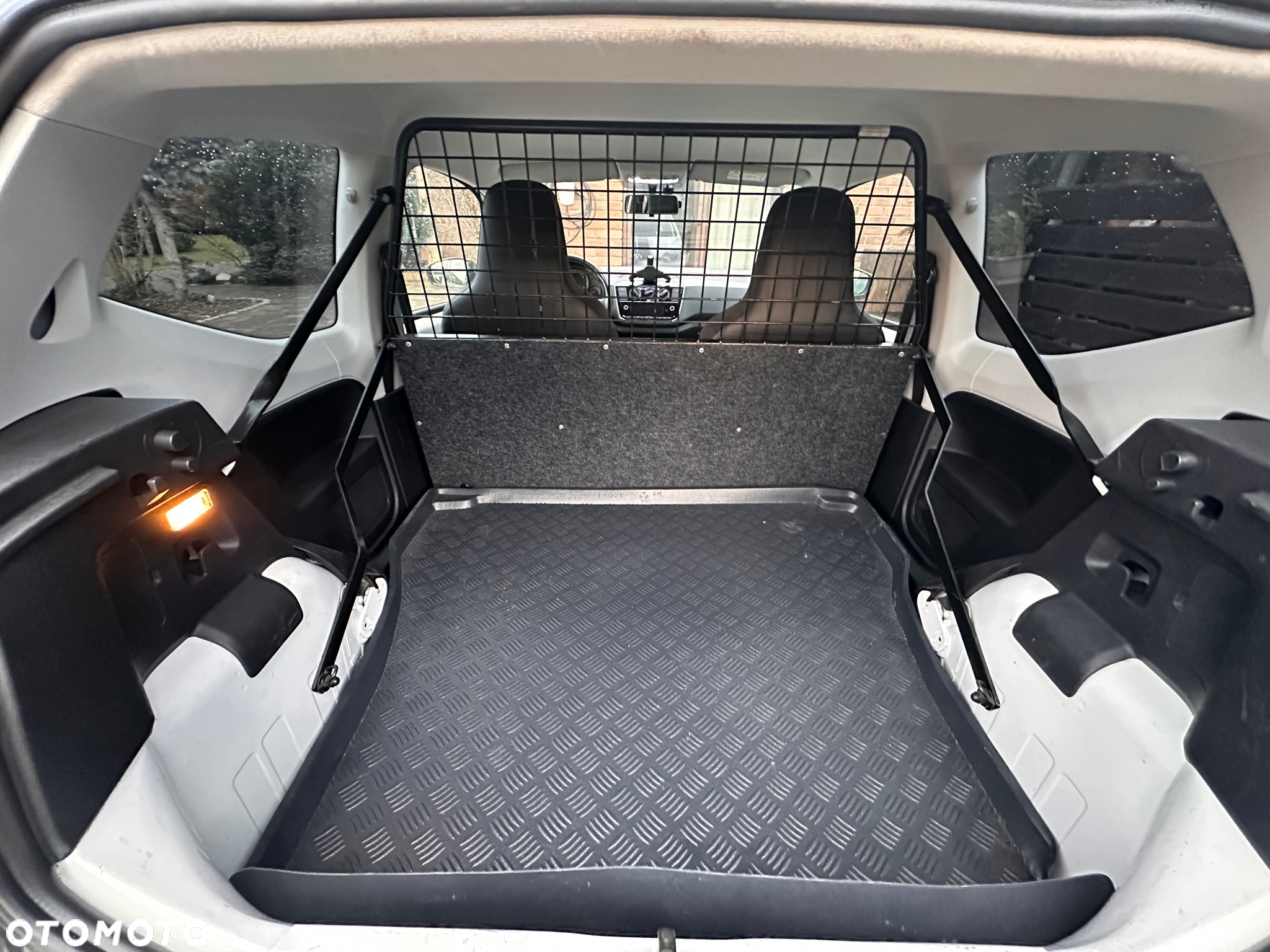 Volkswagen up! 1.0 move - 7