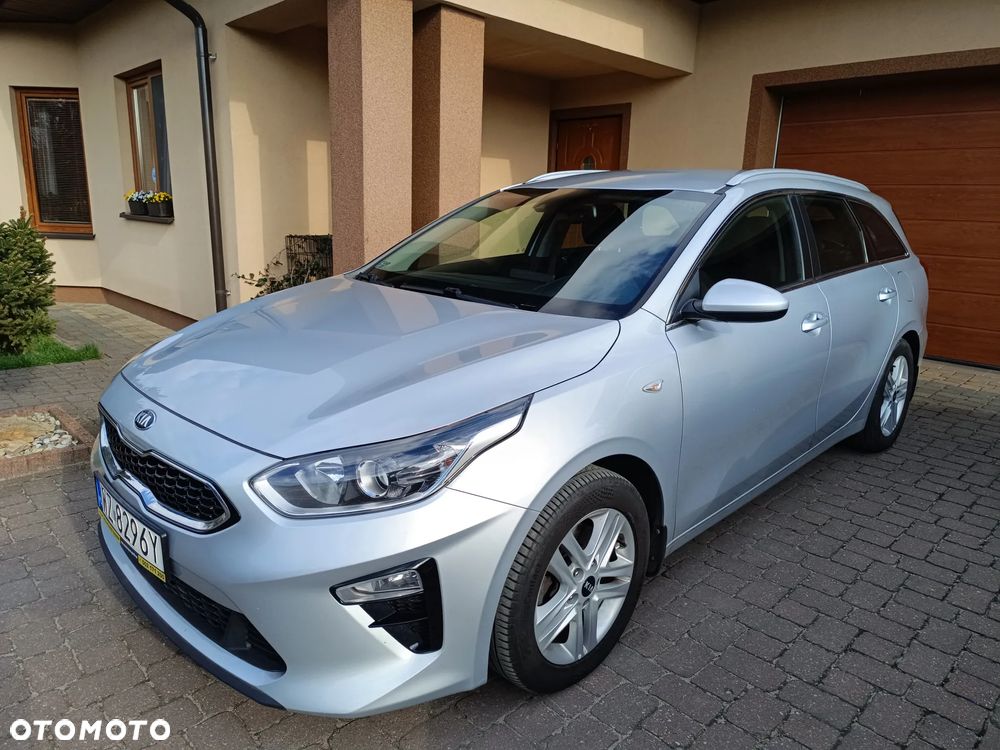 Kia Ceed 1.6 CRDi SCR M DCT - 39