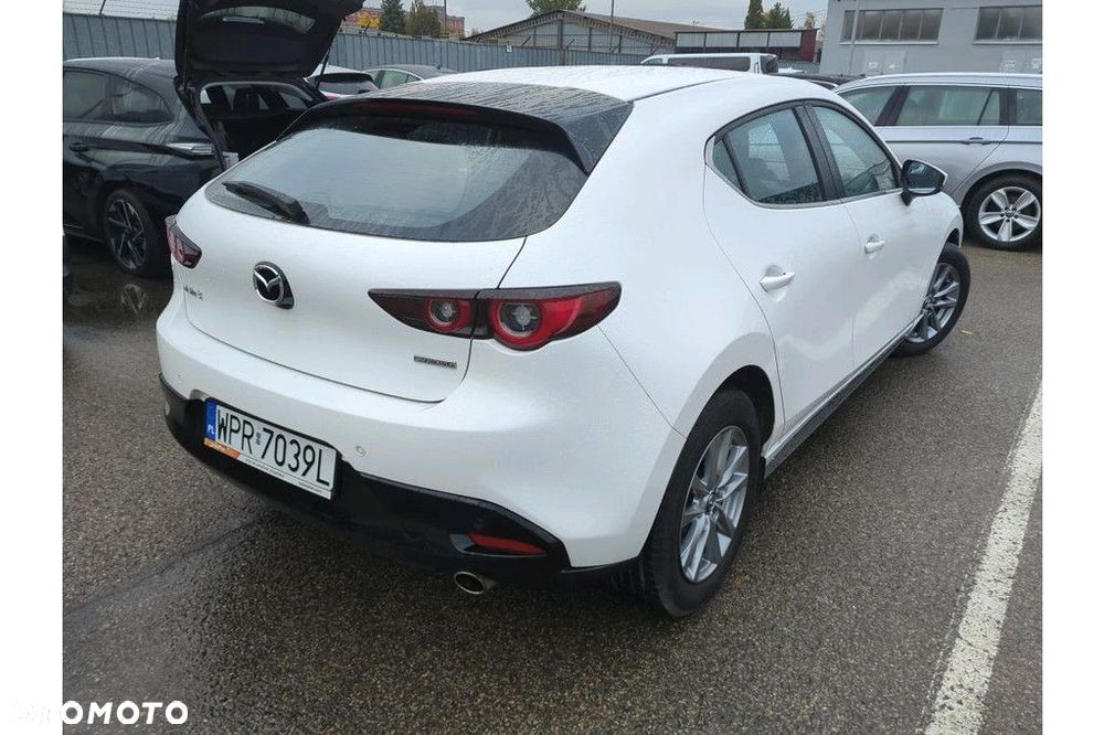 Mazda 3 2022 photo 5