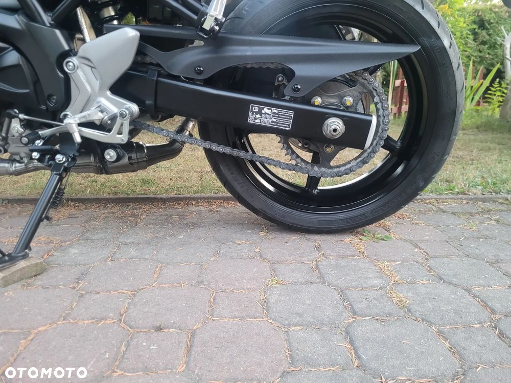 Suzuki SV - 26