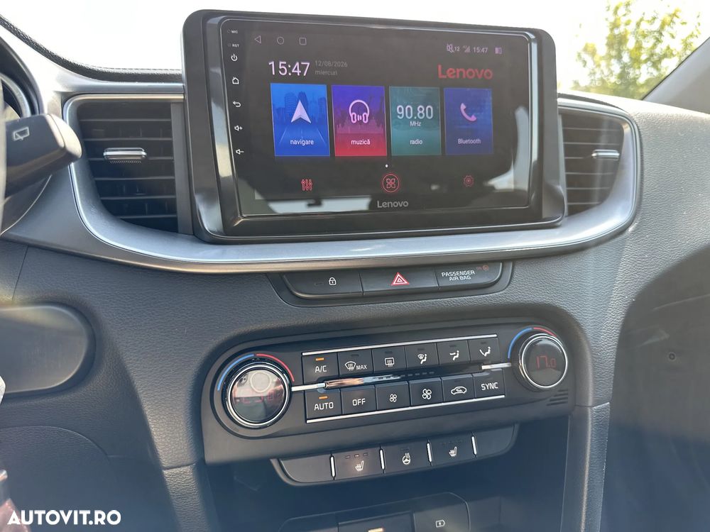 Kia Ceed - 22