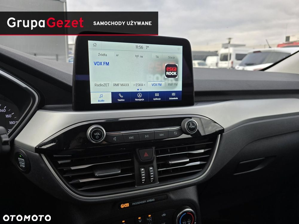Ford Kuga - 17