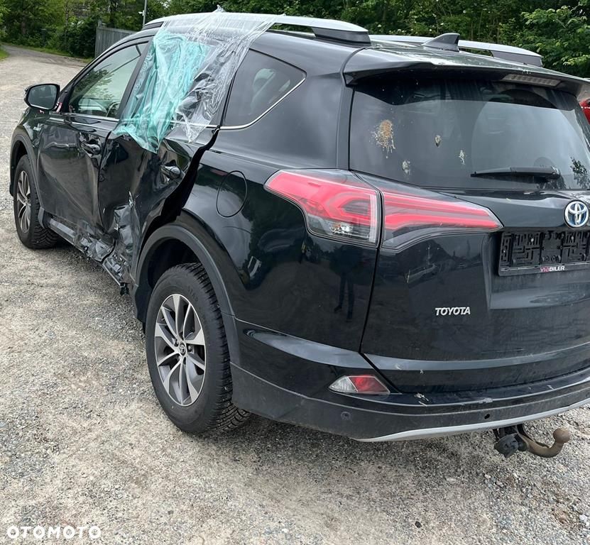 Toyota RAV4 - 5