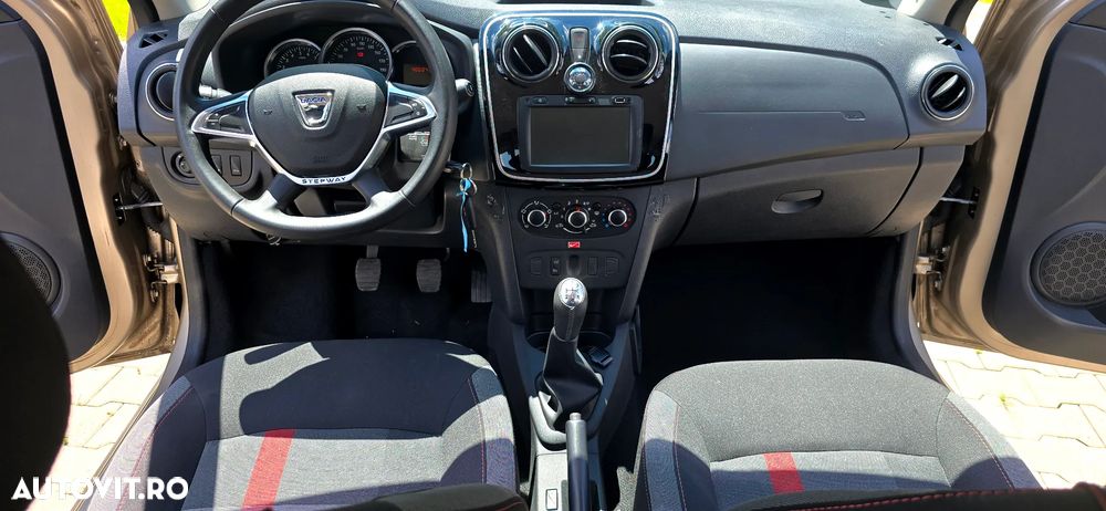 Dacia Sandero - 12