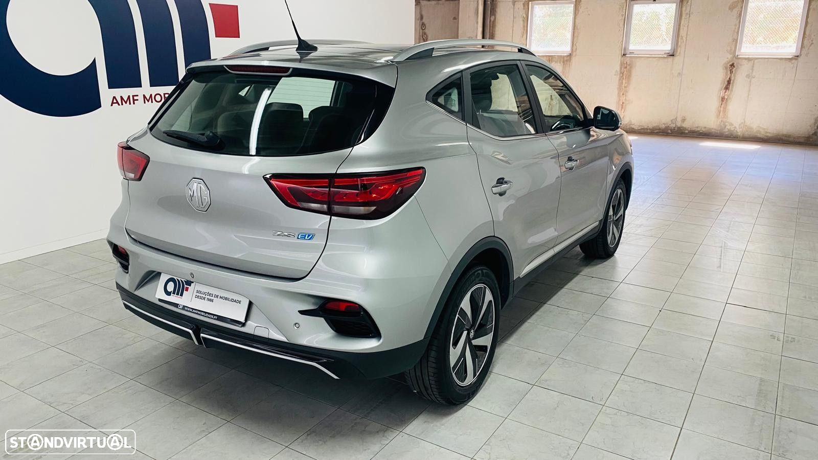 MG ZS EV 72.6 kWh Luxury - 14