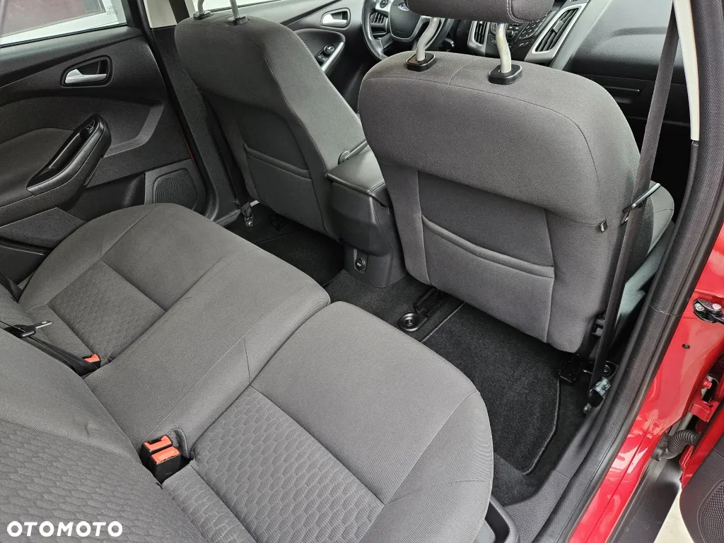 Ford Focus 1.6 EcoBoost Edition - 21