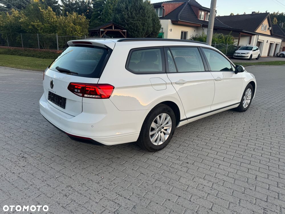 Volkswagen Passat 2.0 TDI SCR DSG Business - 5