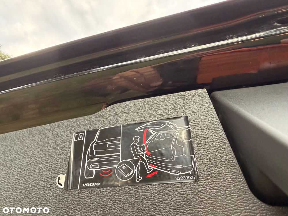 Volvo V60 T4 Geartronic Momentum Pro - 31