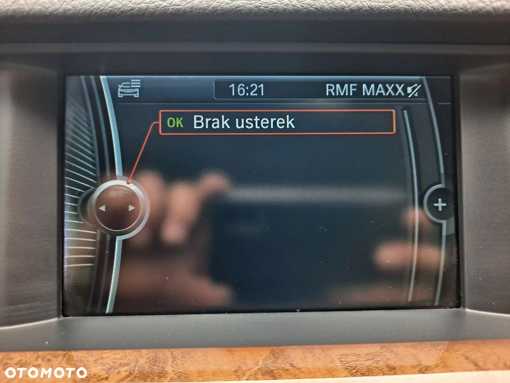 BMW Seria 5 530d xDrive Luxury Line - 36