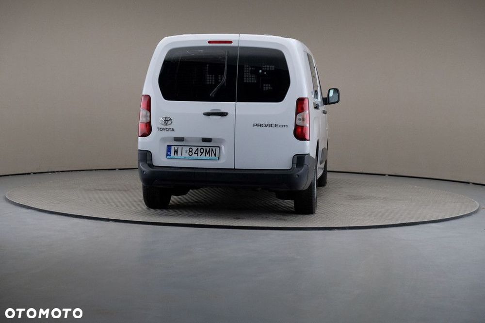 Toyota ProAce 1.5 D-4D Long Active SalonPL VAT23% Właścicielem pojazdu jest Ayvens Financial Services Polska - 5
