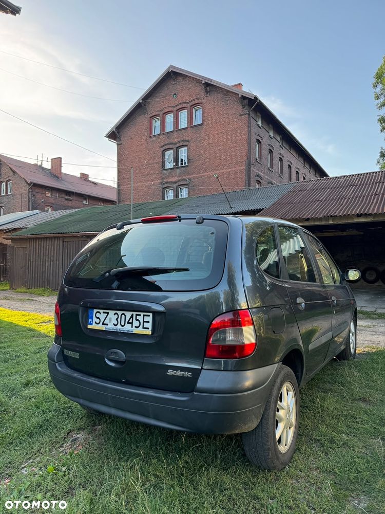 Renault Scenic - 7