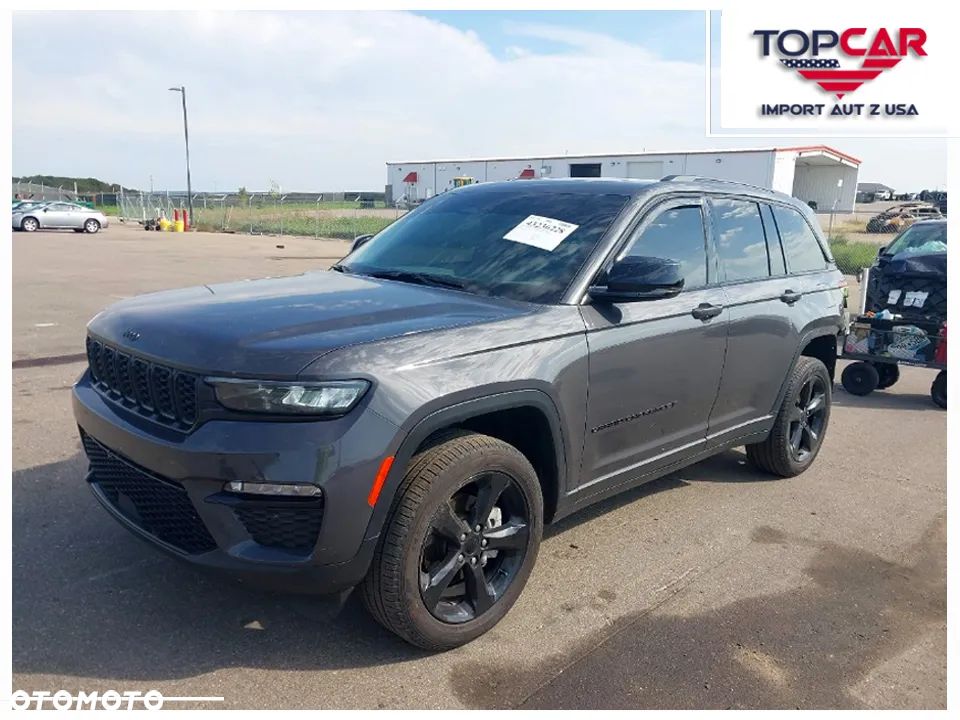 Jeep Grand Cherokee - 1