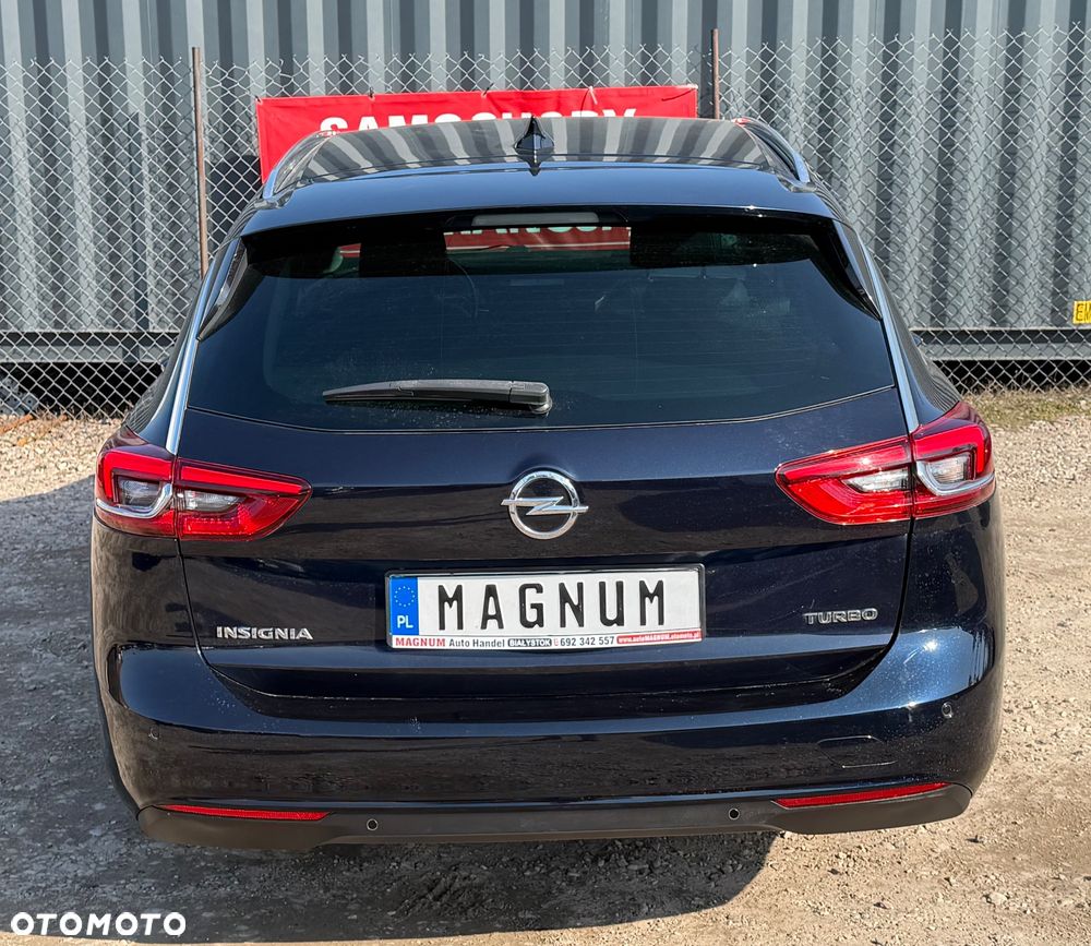 Opel Insignia - 30