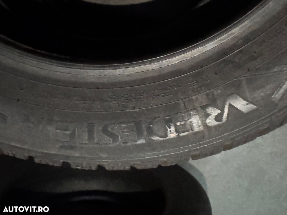 Vând 4 anvelope 165/60/15 vredestein de iarnă noi - 5