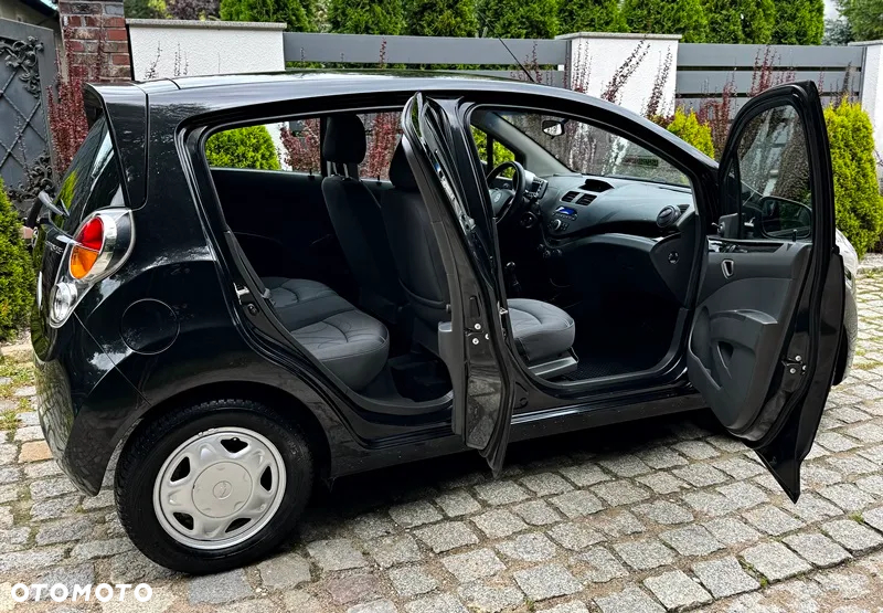 Chevrolet Spark 1.0 LS - 9
