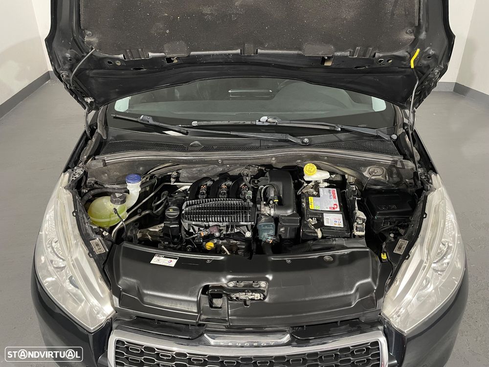 Peugeot 208 1.0 VTi Active - 12