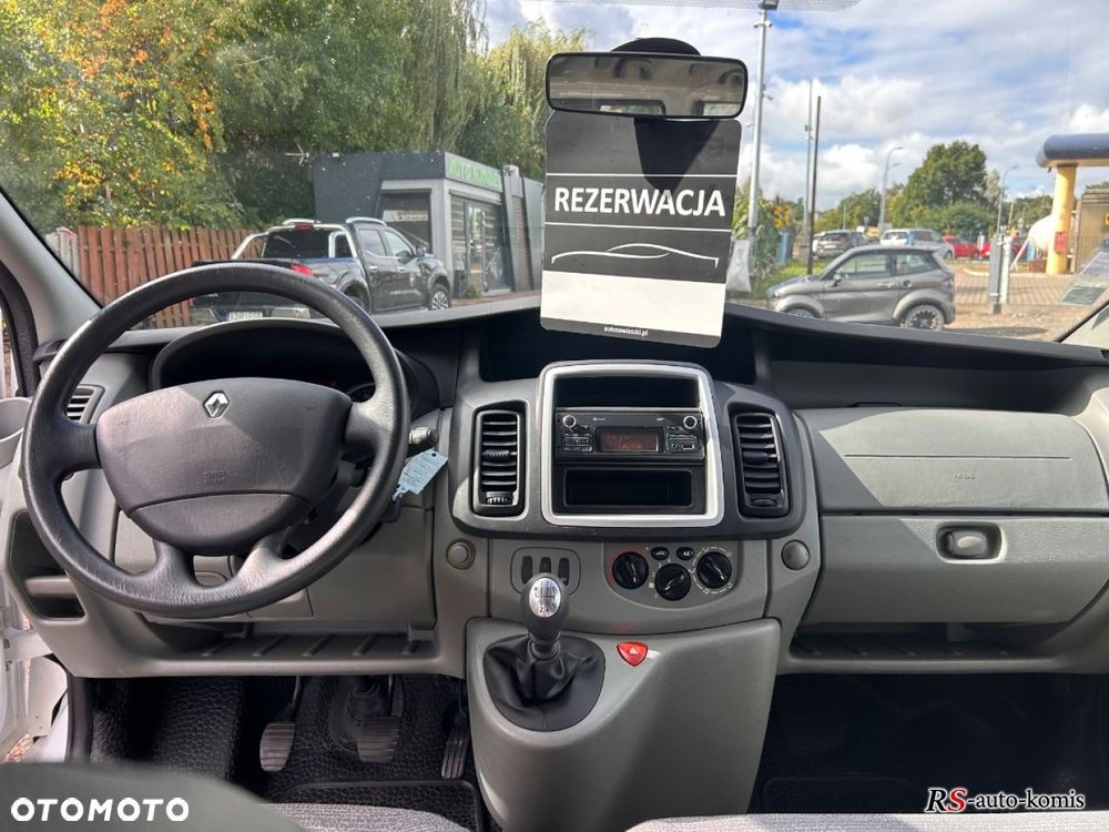Renault Trafic - 19