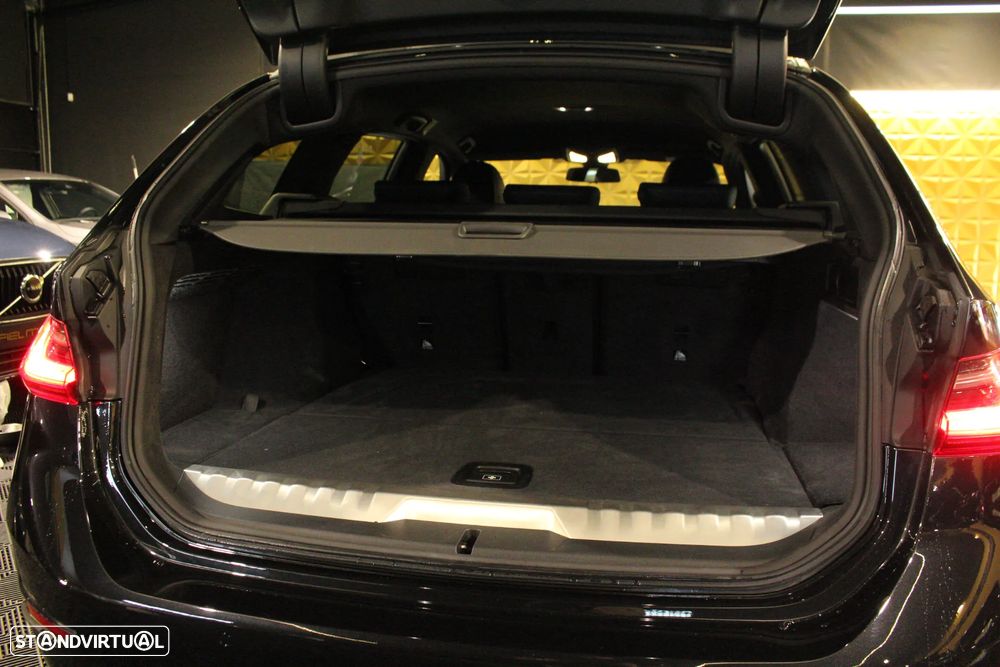 BMW 320 e Line Sport Auto - 28