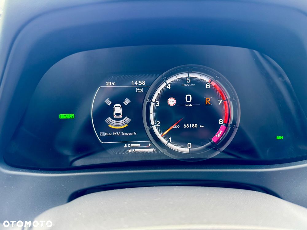 Lexus UX 250h GPF F Sport AWD - 23