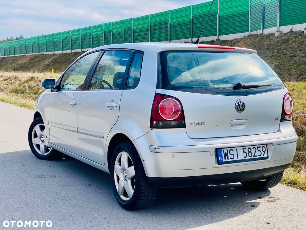 Volkswagen Polo 1.4 Comfortline - 8