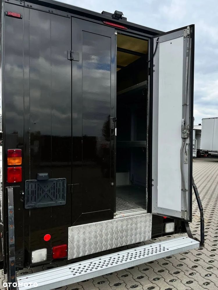 Iveco 35S18/P 3,0 l pneumatyczna tylna os. KURIER - 30