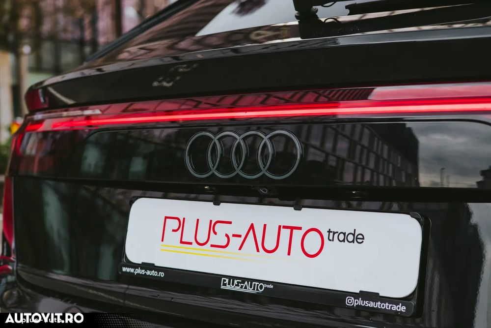 Audi SQ8 - 16