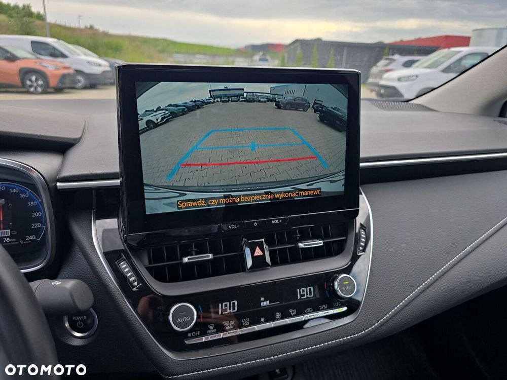 Toyota Corolla 1.8 Hybrid Comfort - 20