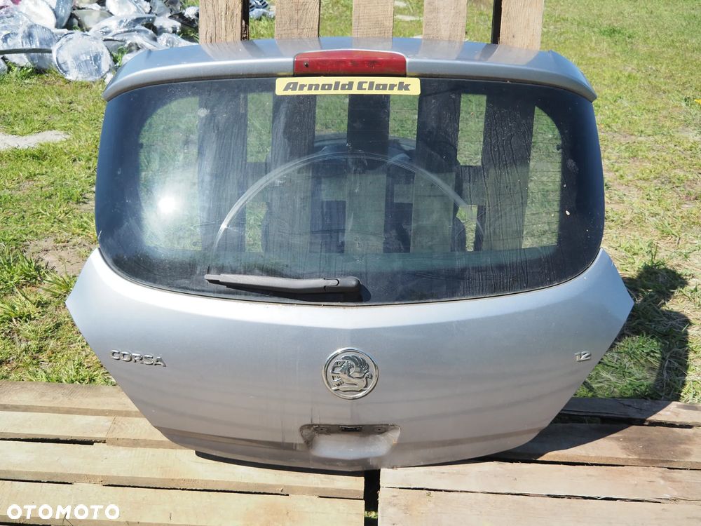 Klapa bagażnika Opel Corsa D 3d Z163
