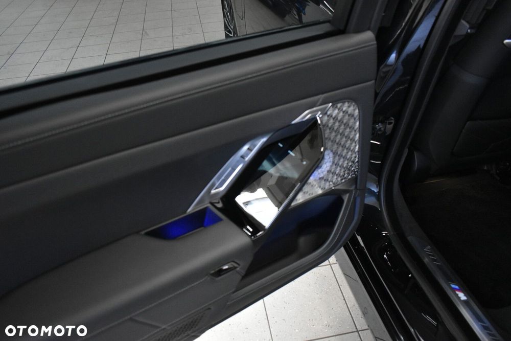 BMW Seria 7 - 29