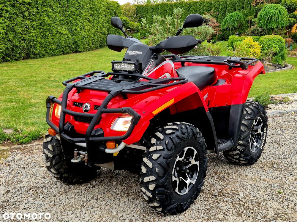 Can-Am Outlander - 2