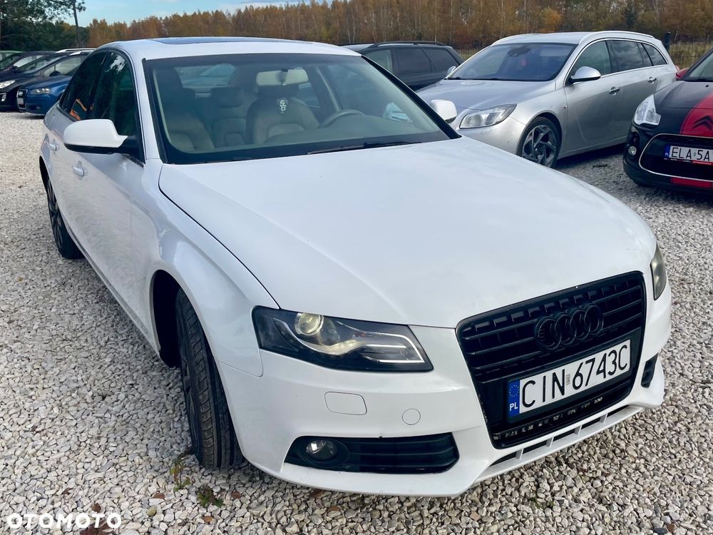 Audi A4 Limousine - 19