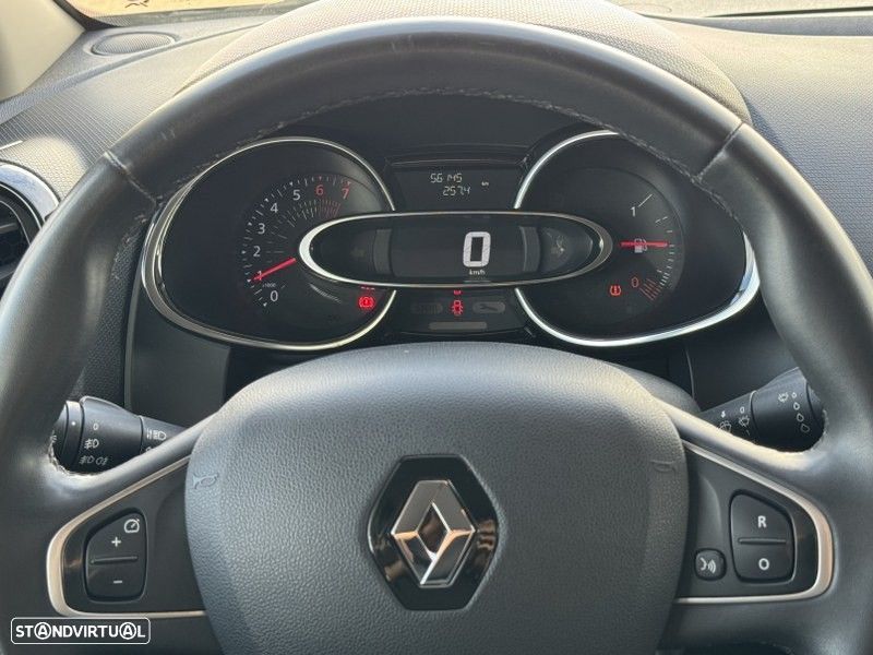 Renault Clio Sport Tourer 0.9 TCE Limited - 10